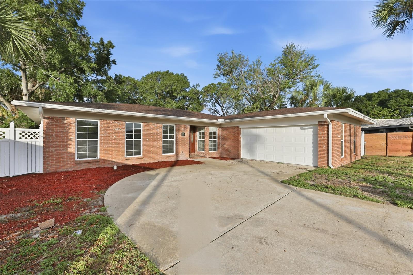 8410 LAVA PL - Photo 1