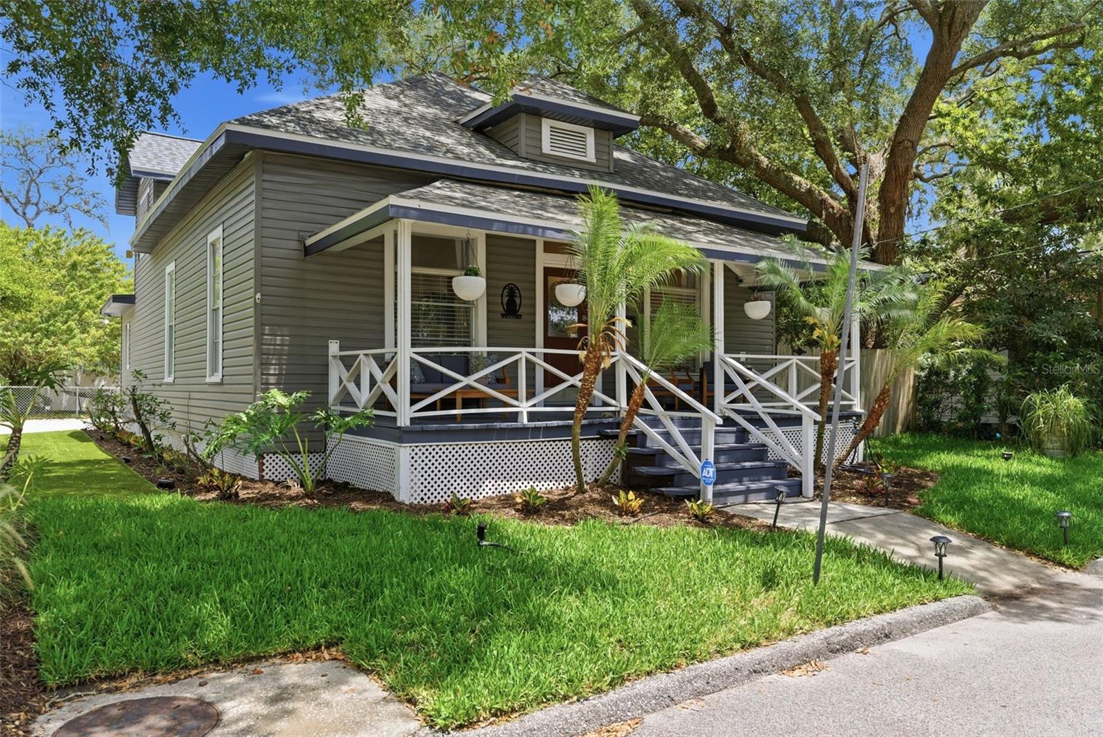 3017 N WOODROW AVE - Photo 1