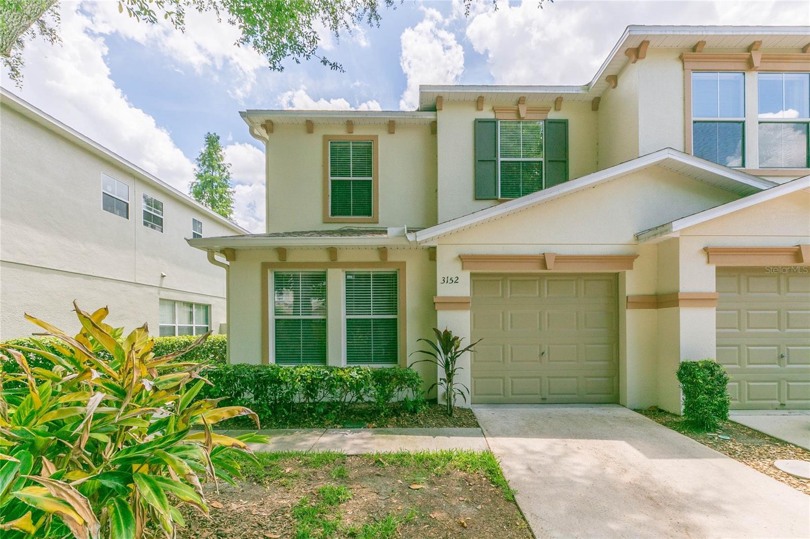3152 ROYAL TUSCAN LN - Photo 1