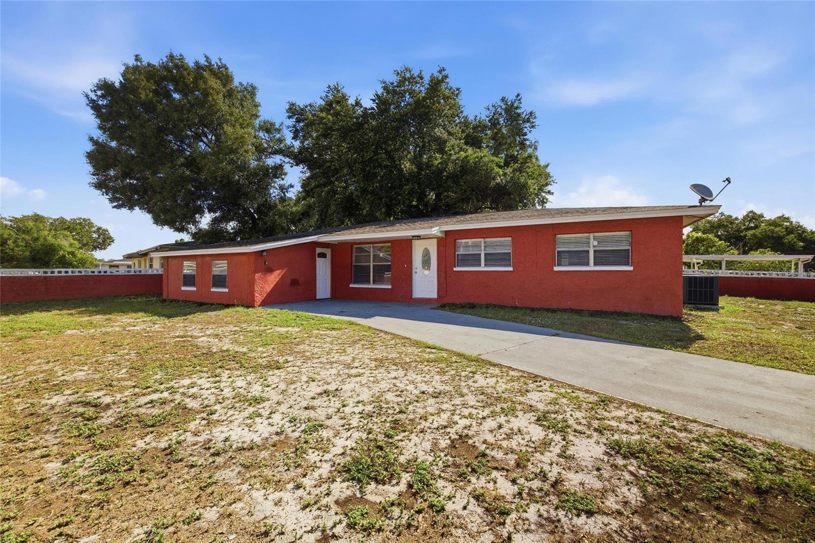 7102 DELLWOOD DR - Photo 1