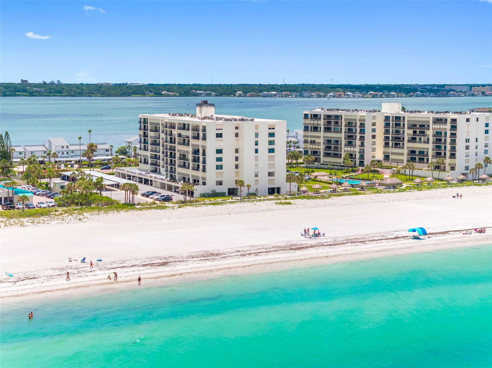 1400 GULF BLVD #409 - Photo 1