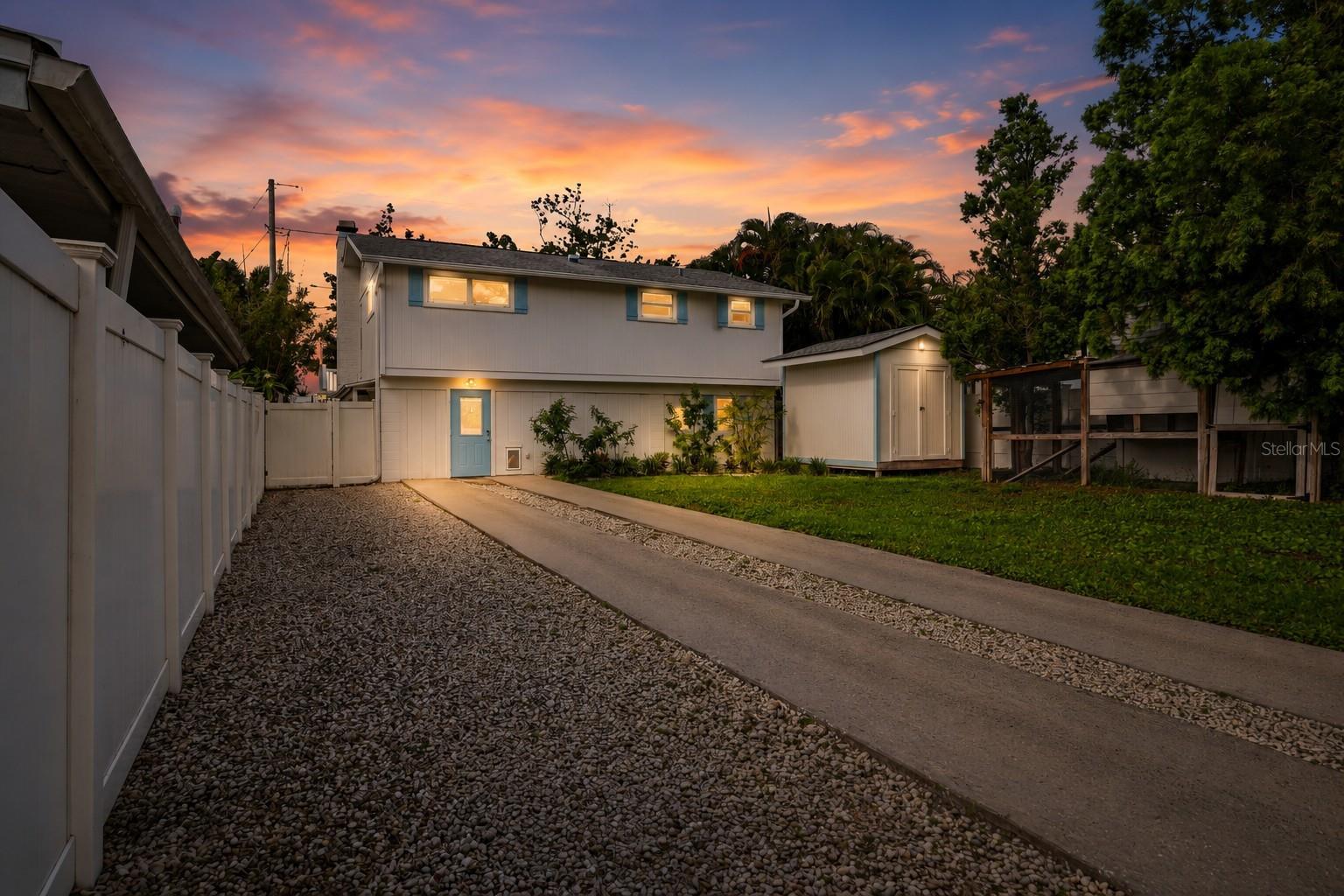 7 GEORGIA AVE - Photo 1