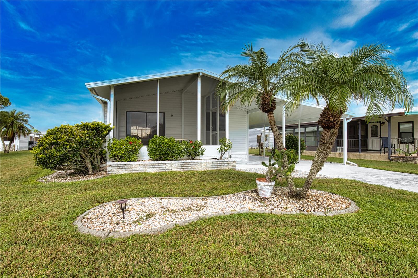 632 LA JOLLA CIR - Photo 1