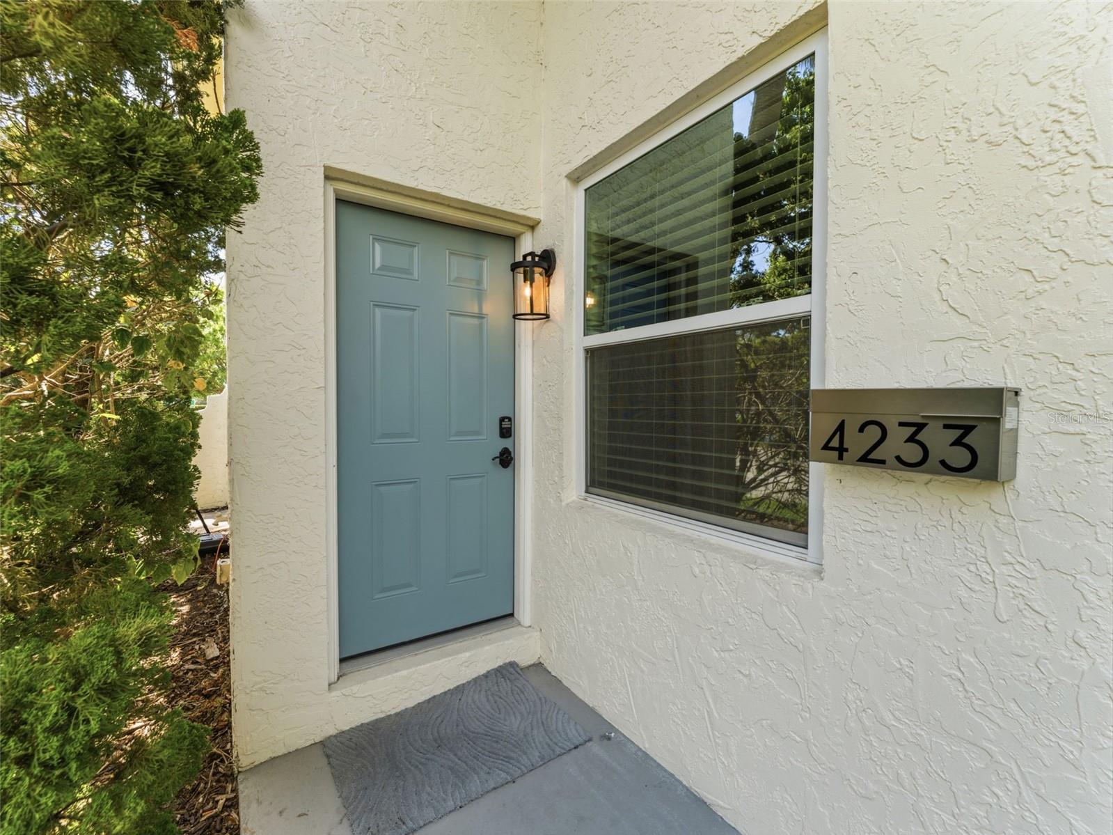 4233 LA SORRENTO CT - Photo 1