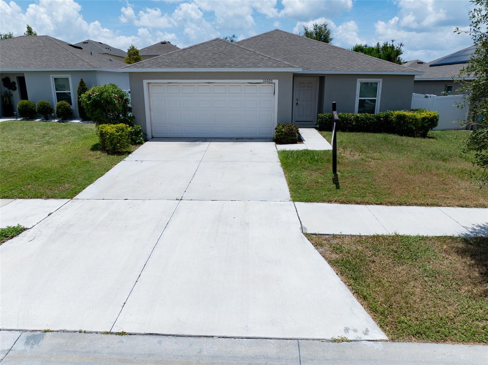 10205 CARP HOLLOW RD - Photo 1