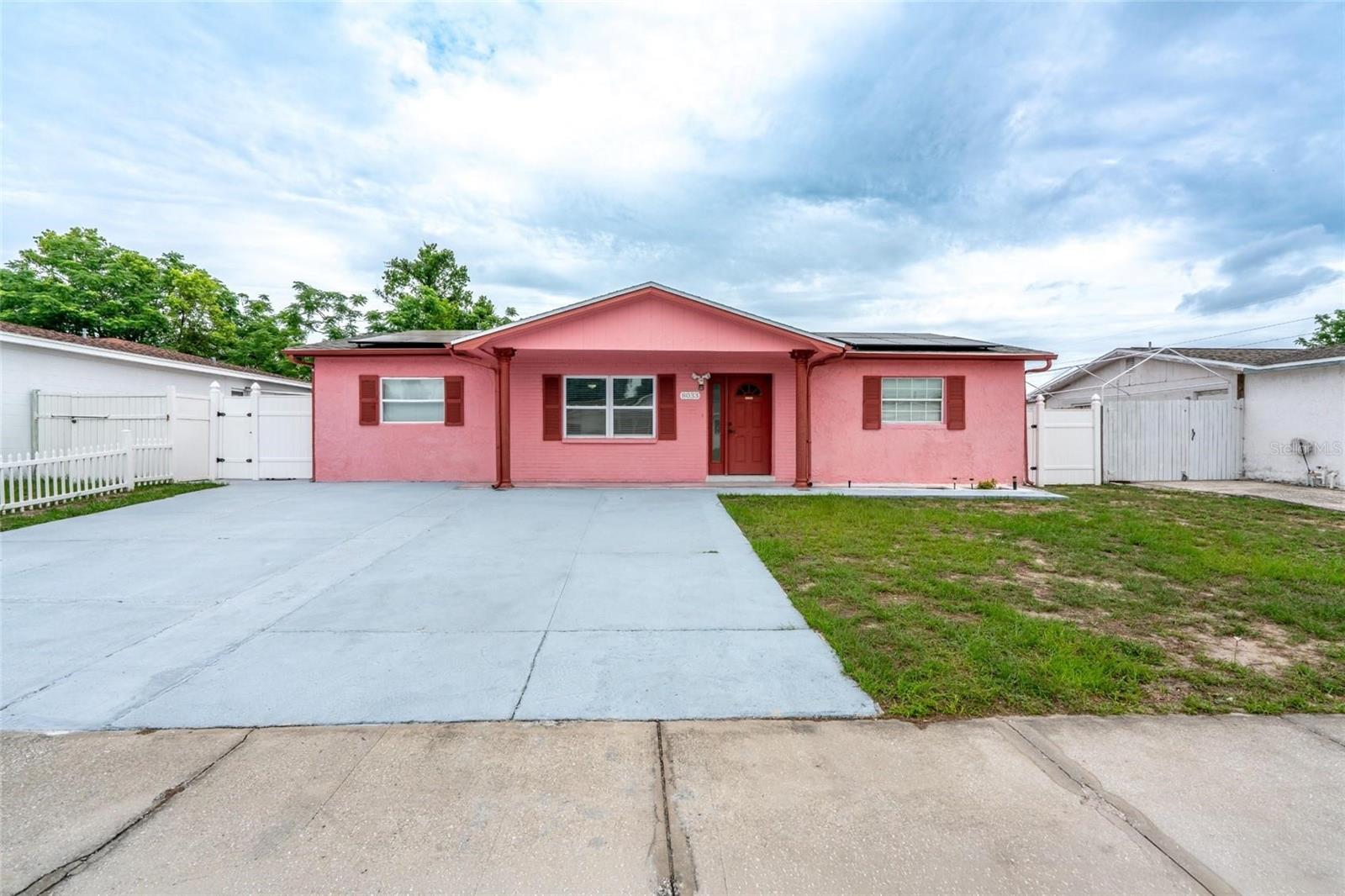 8033 MANVEL DR - Photo 1