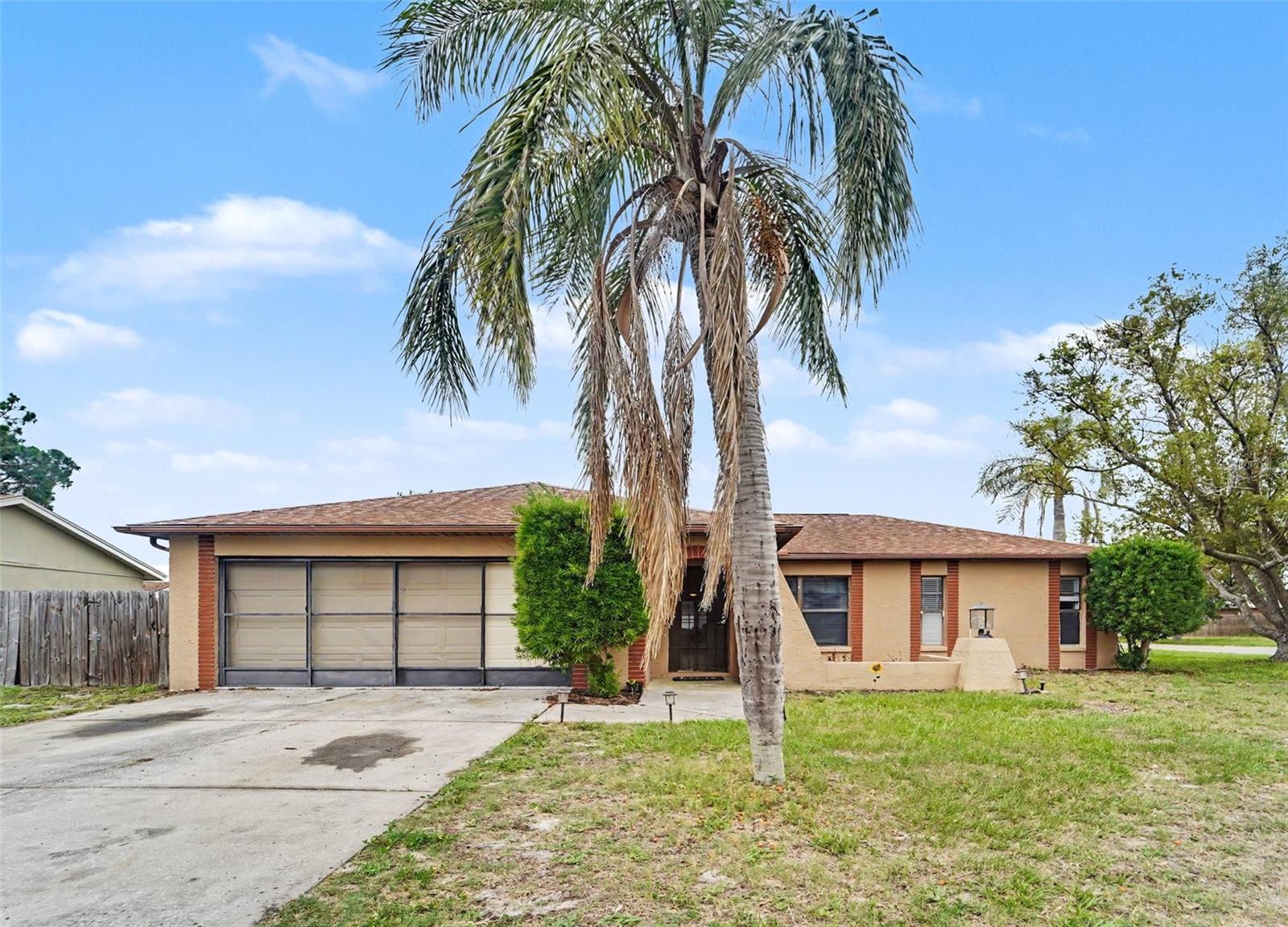 1215 PERSIMMON DR - Photo 1