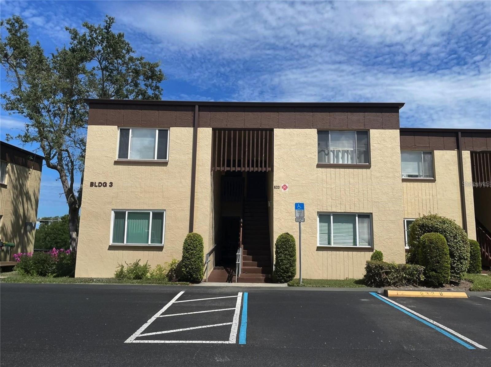 633 N KEENE RD #APT C - Photo 1