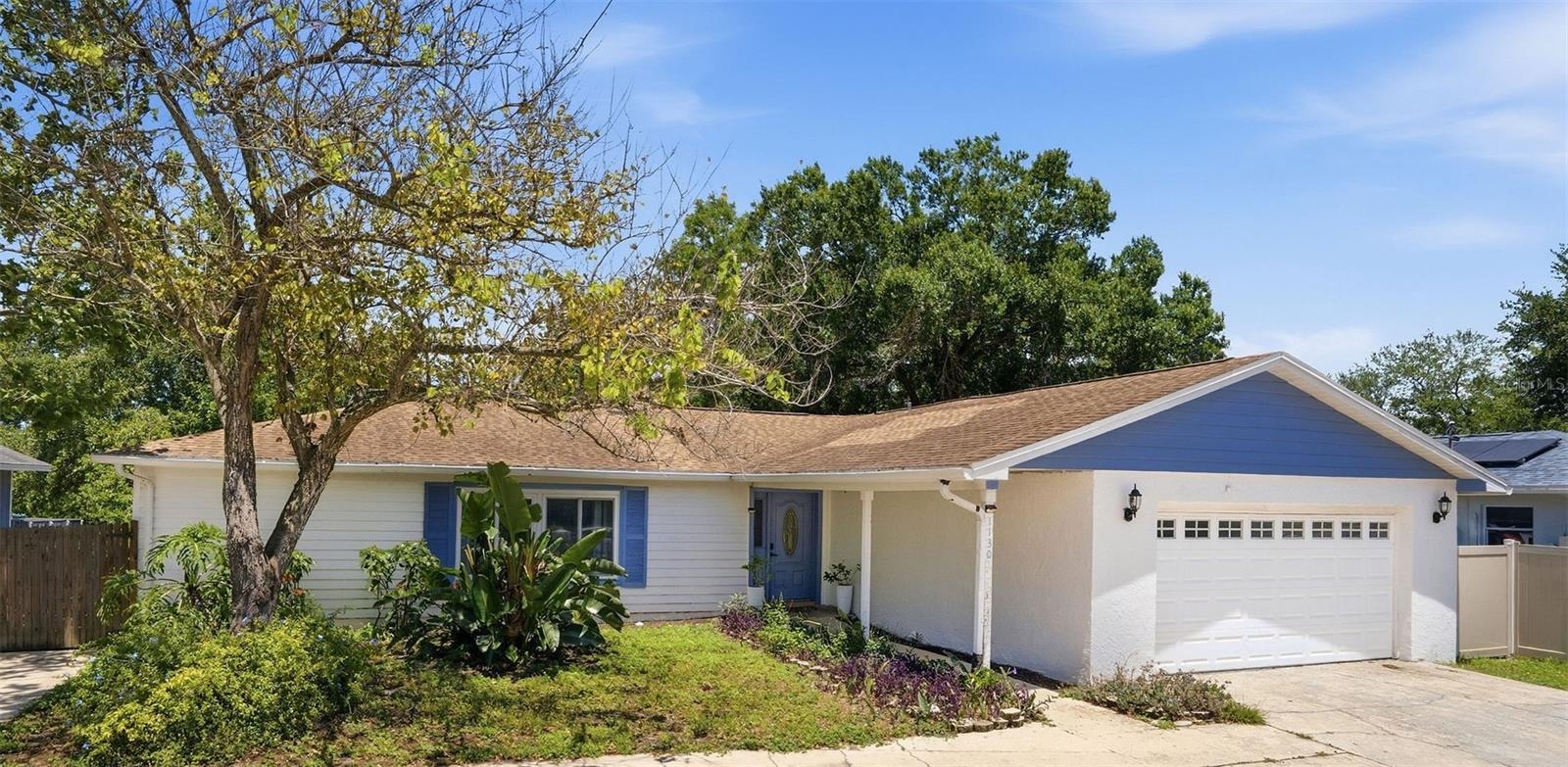 1130 WYATT ST - Photo 1