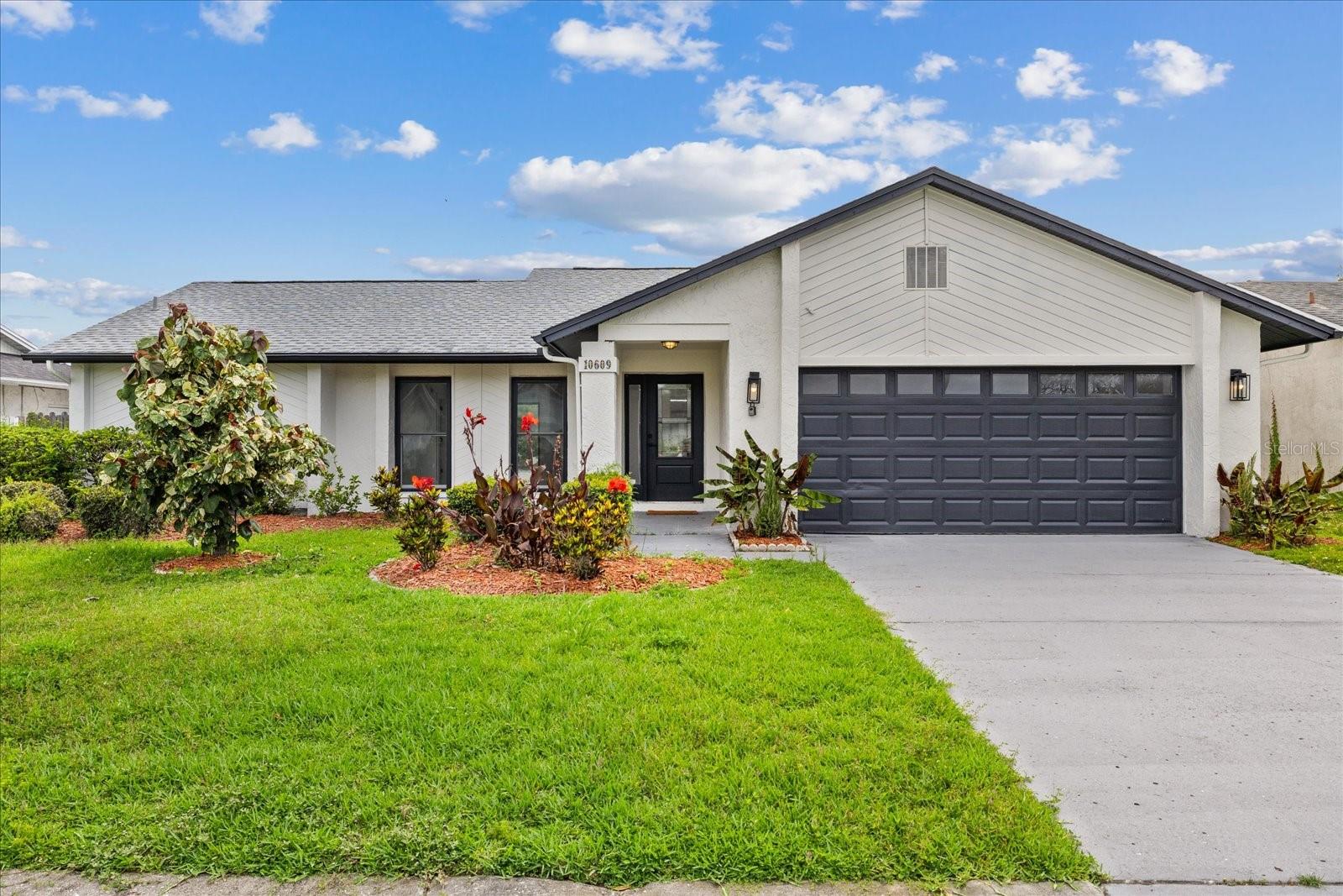 10609 OUT ISLAND DR - Photo 1