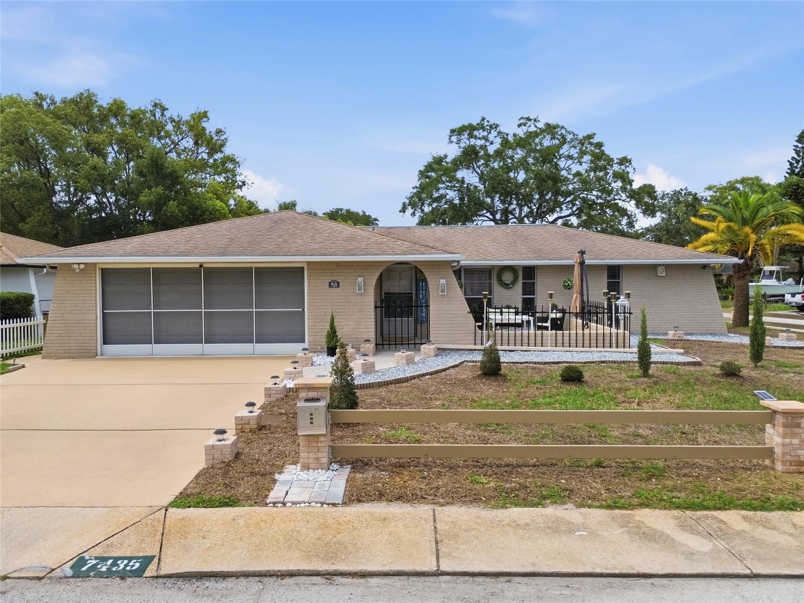 7435 FIRESIDE DR - Photo 1