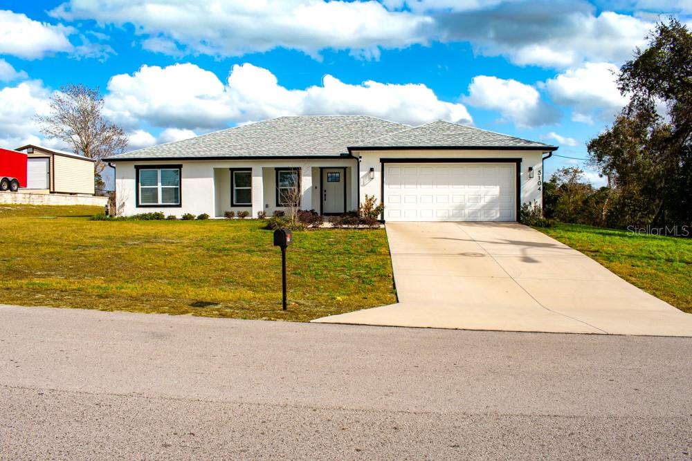 5104 KIRKWOOD AVE - Photo 1