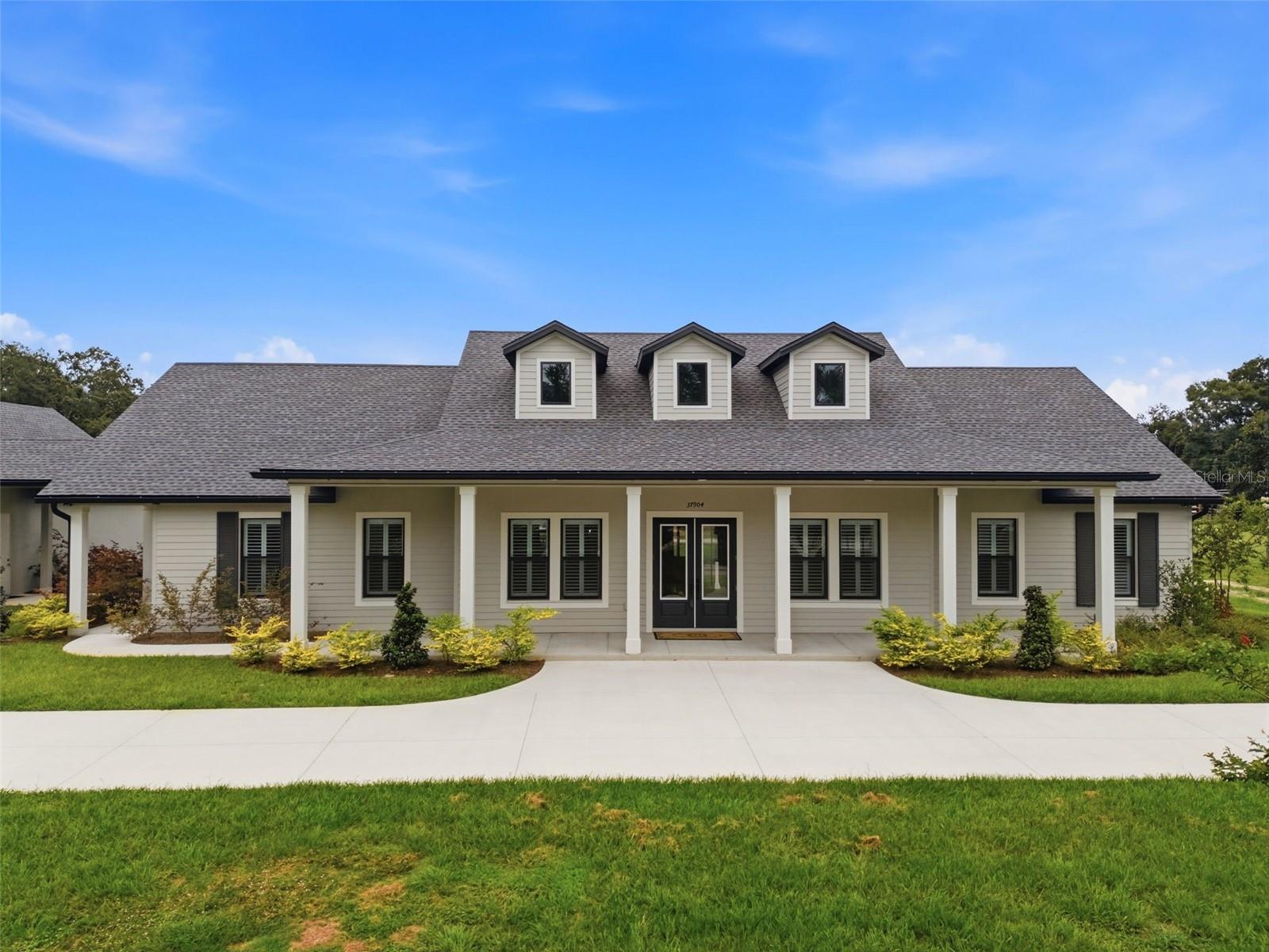 37904 TRILBY RD - Photo 1