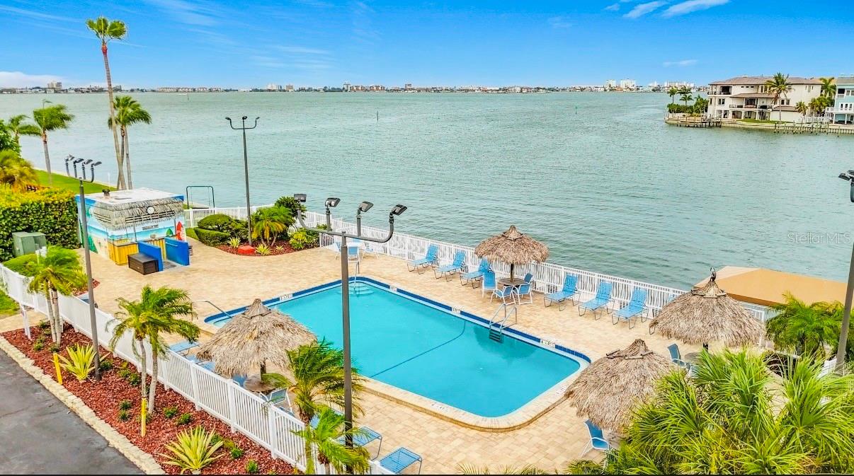 6025 SHORE BLVD S #106 - Photo 1