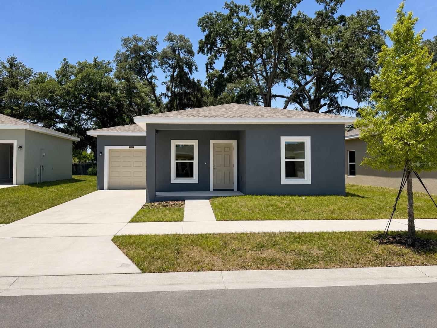 5012 FINDERS CT - Photo 1