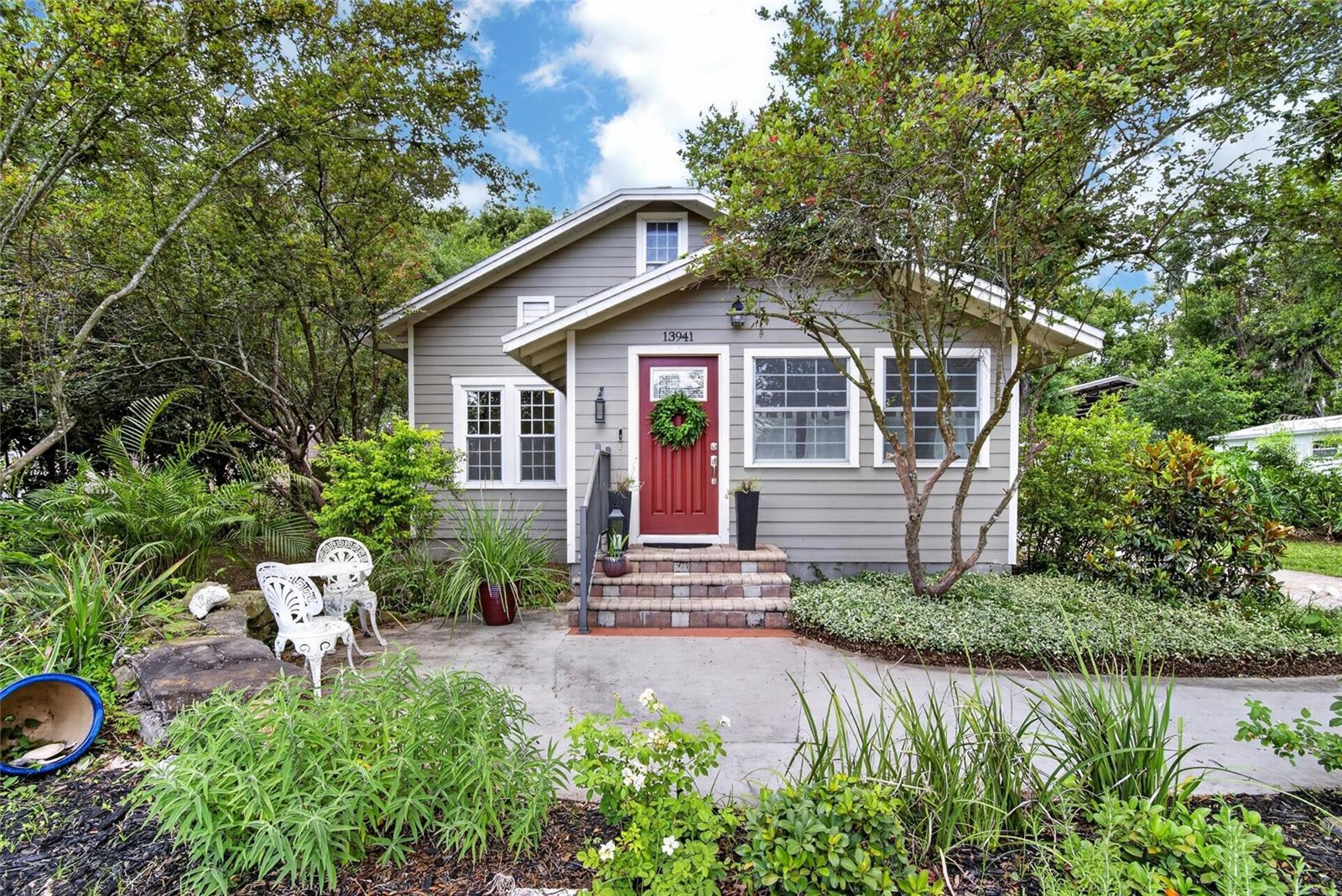 13941 13TH ST - Photo 1
