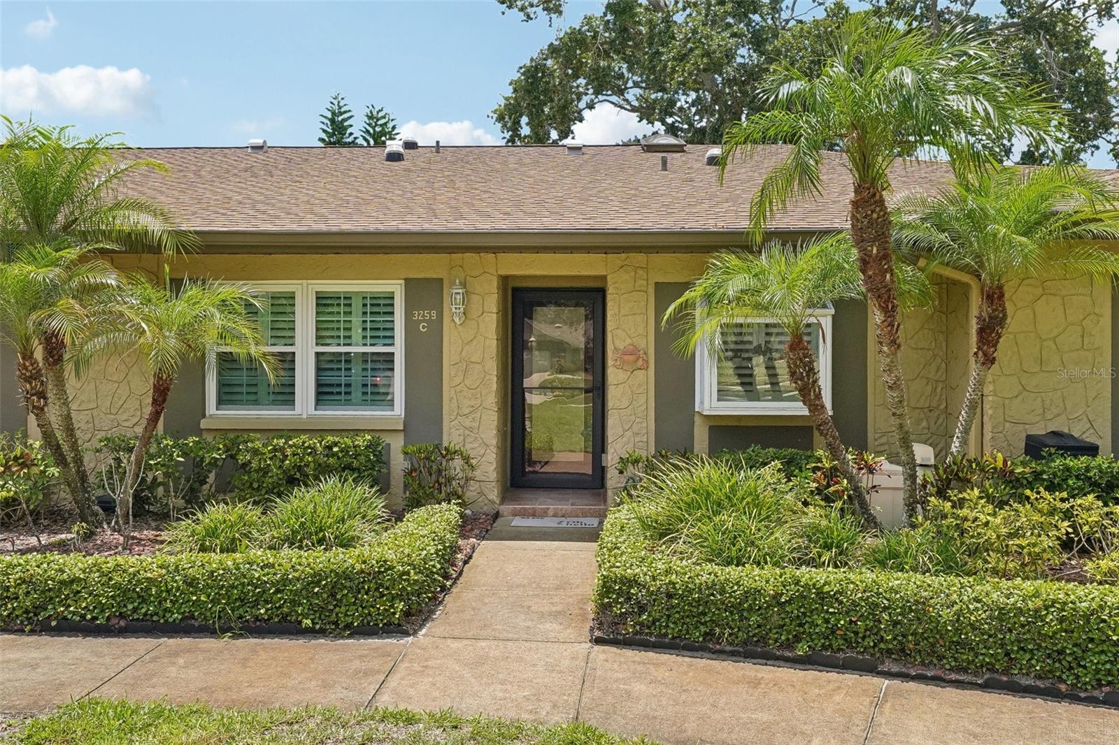 3259 HILARY CIR #1C - Photo 1