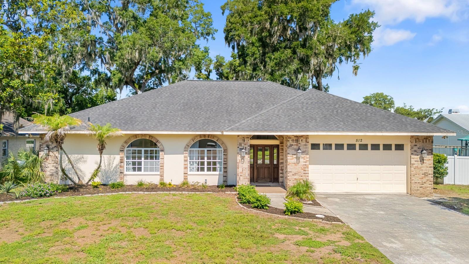 512 CAULDER PARK RD - Photo 1