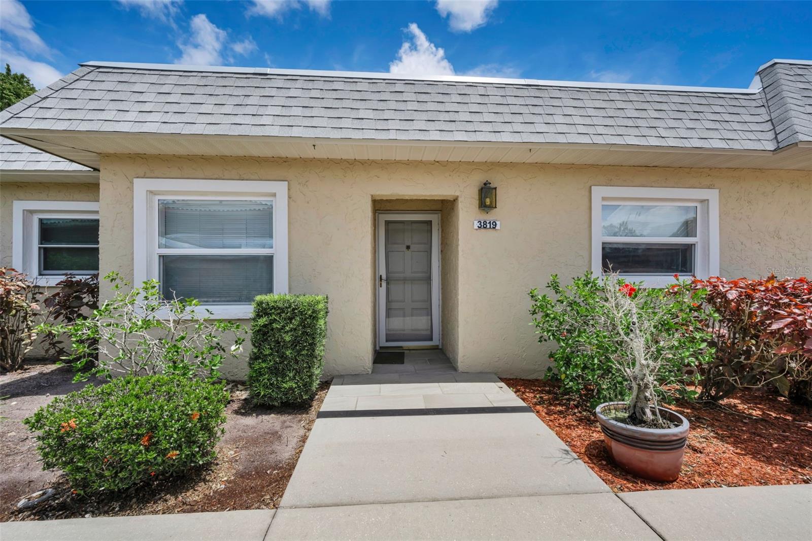 3819 TEESIDE DR - Photo 1