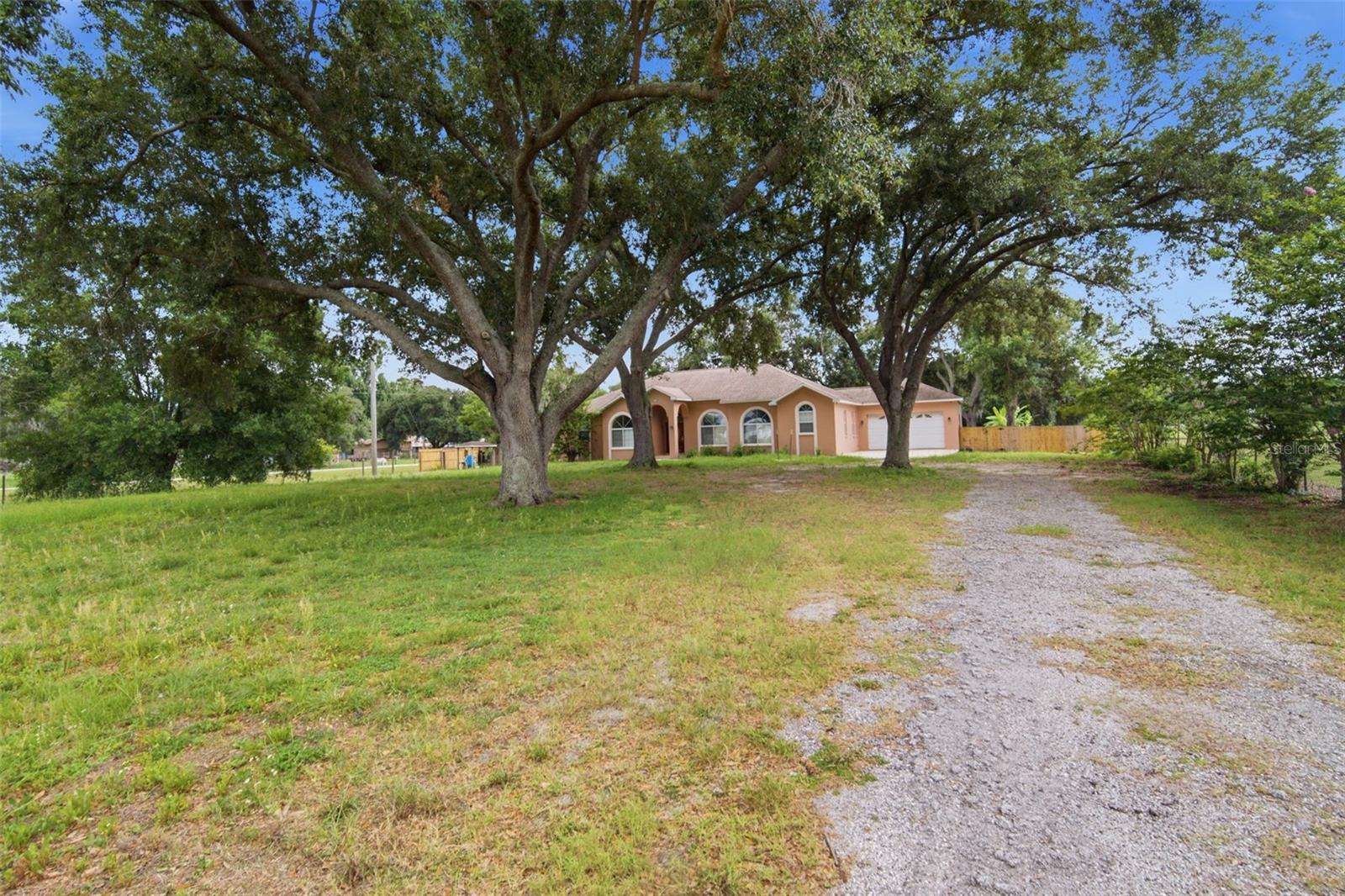 6611 W KNIGHTS GRIFFIN RD - Photo 1