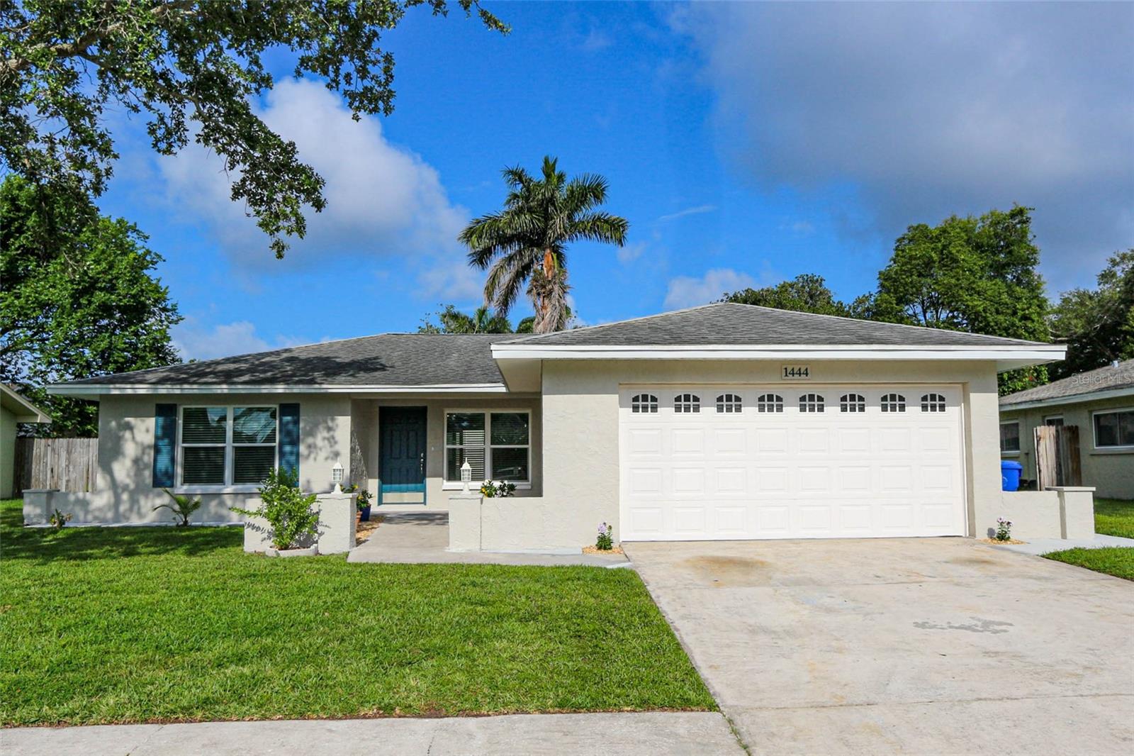 1444 OVERCASH DR - Photo 1