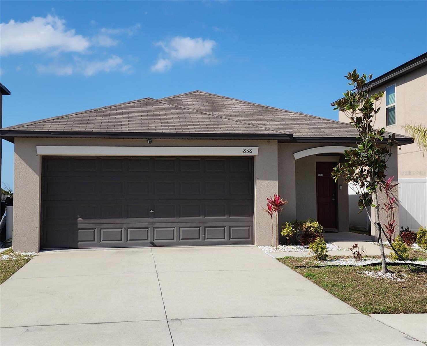 838 OLIVE CONCH ST - Photo 1