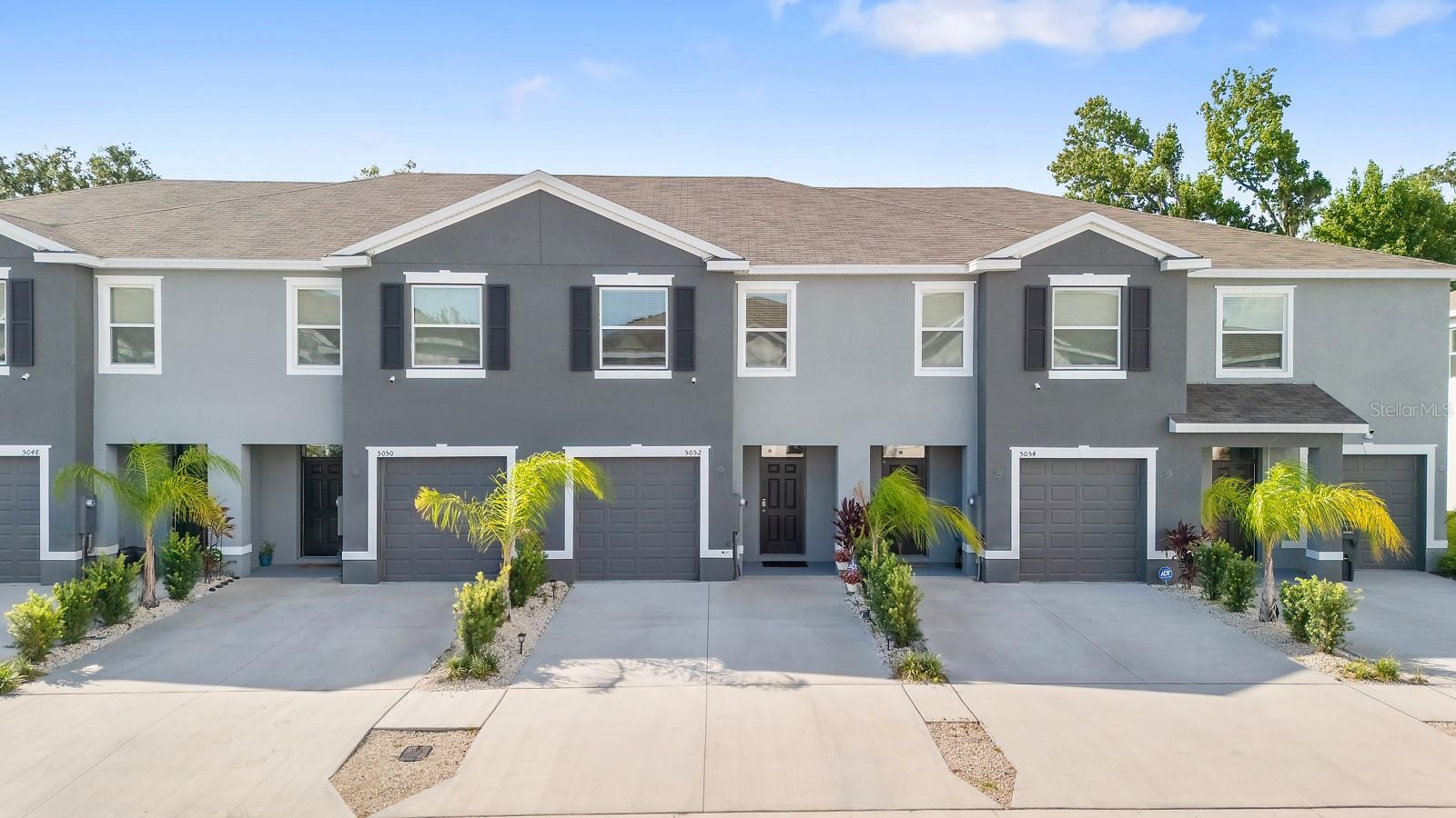 5052 CAPTAIN DAVIS DR - Photo 1