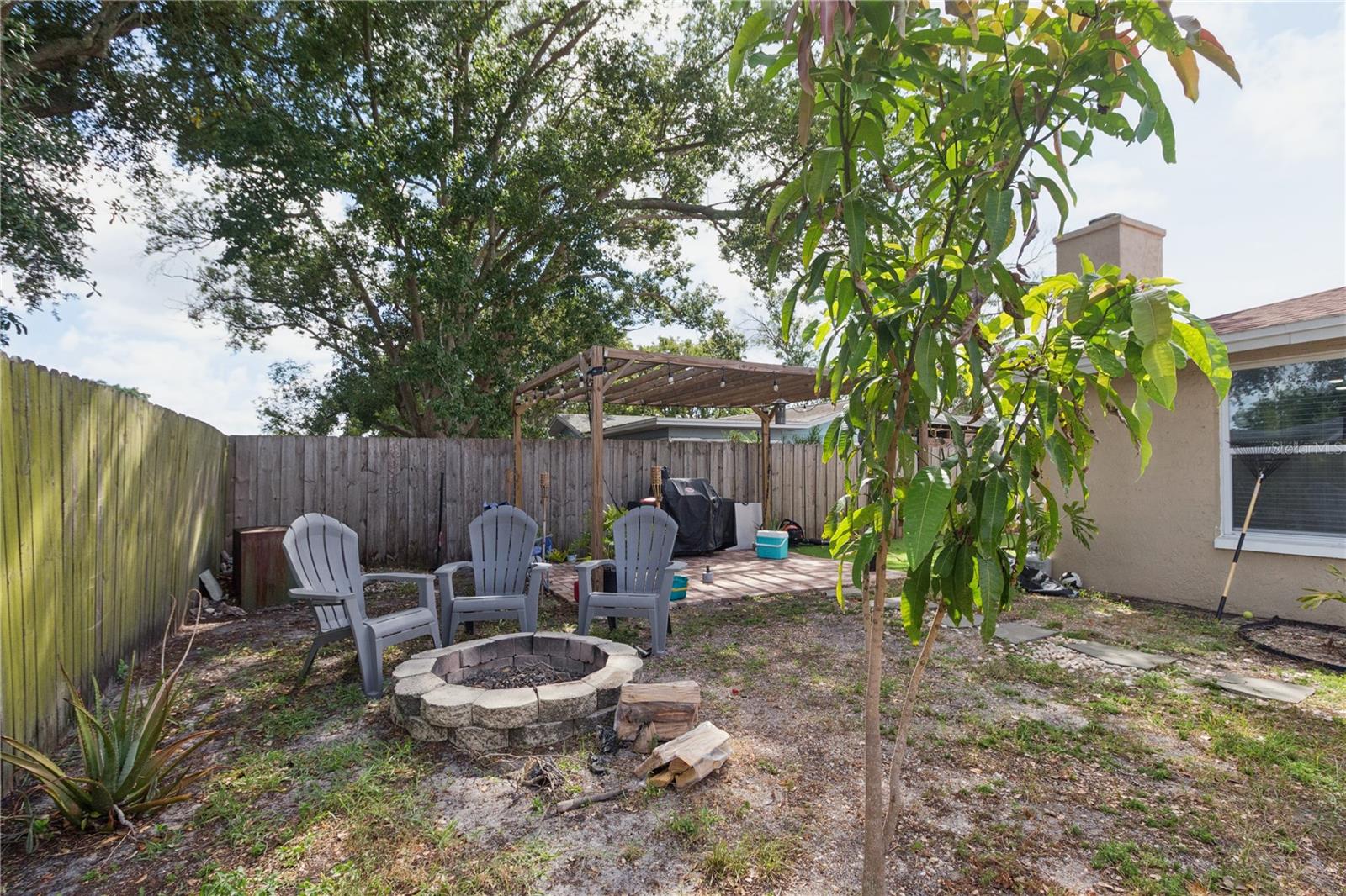 7528 SCOTTIE DR - Photo 1