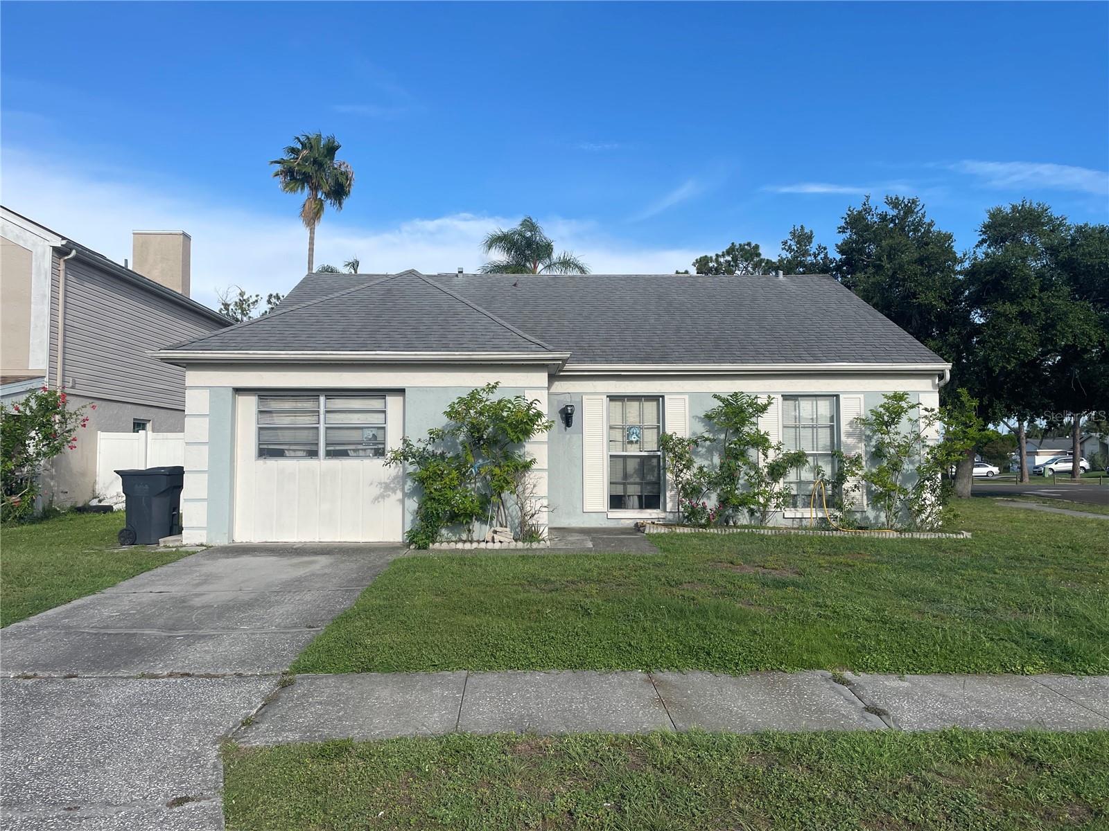 11001 SUNSWEPT PL - Photo 1