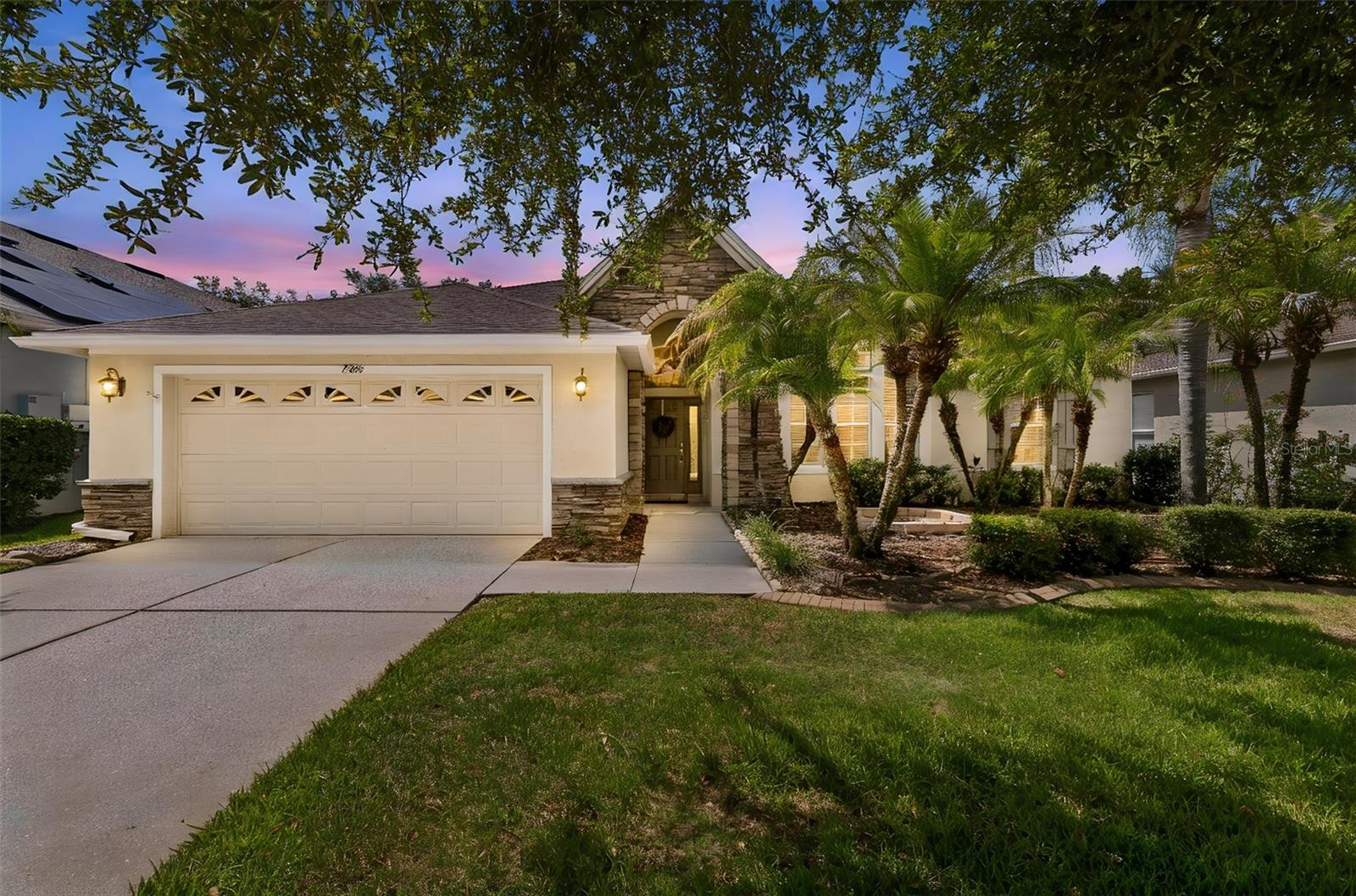7308 AMBLESIDE DR - Photo 1