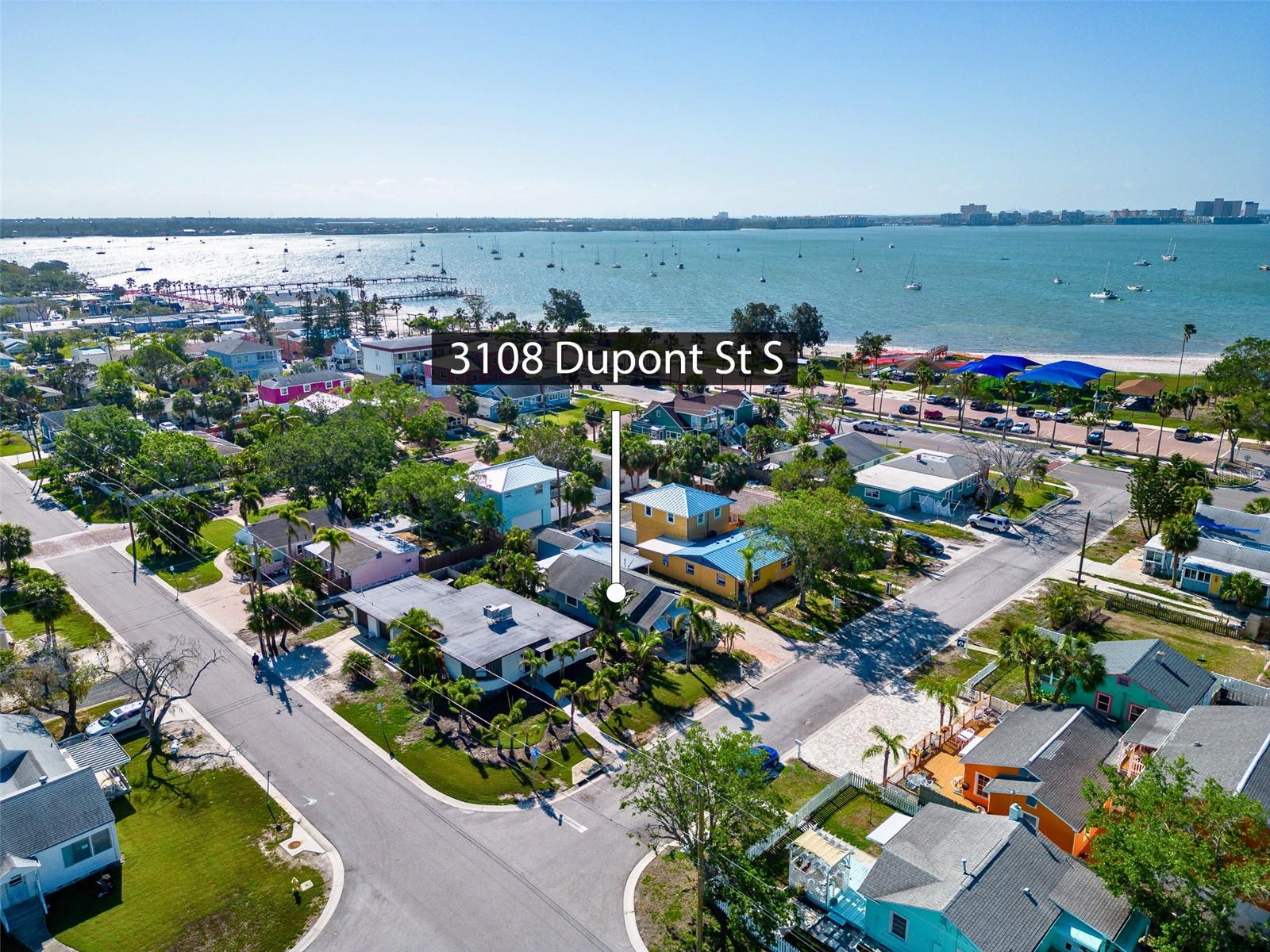 3108 DUPONT ST S - Photo 1