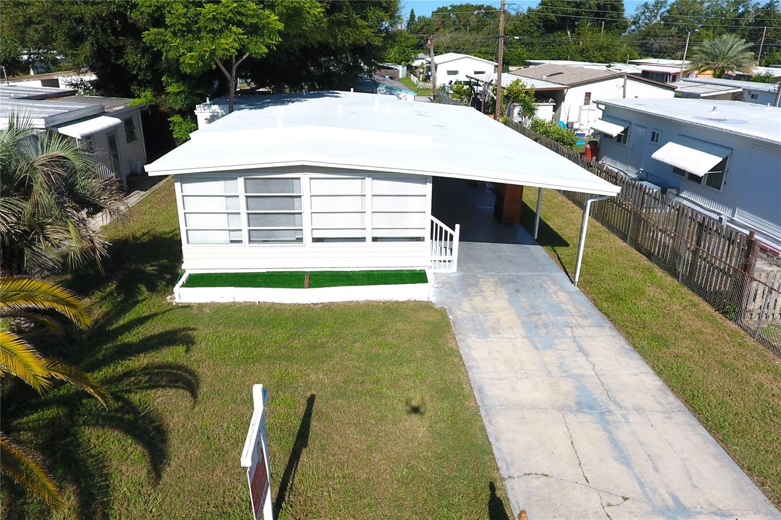 1845 DIXIE LN - Photo 1