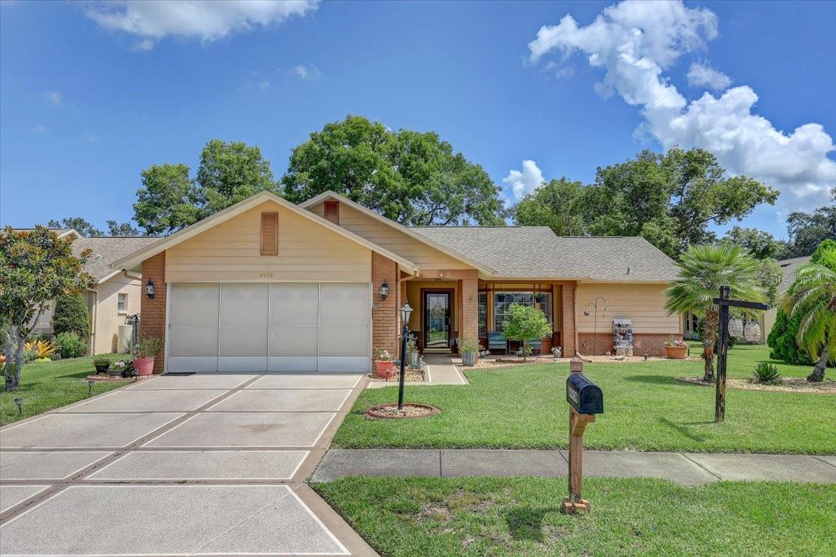 9909 SAINT JOSEPH CT - Photo 1