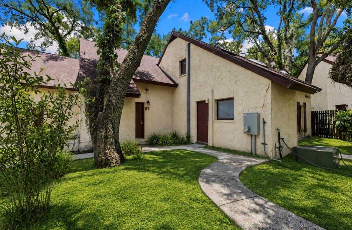5641 ASHLEY OAKS DR #37 - Photo 1