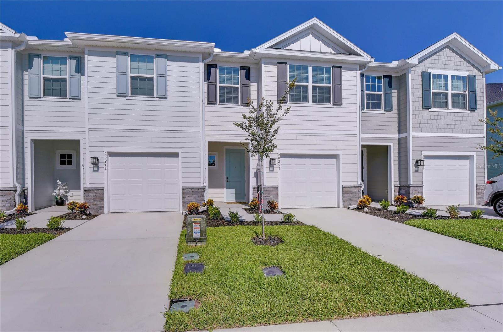 20253 LOU ANGELA LN - Photo 1