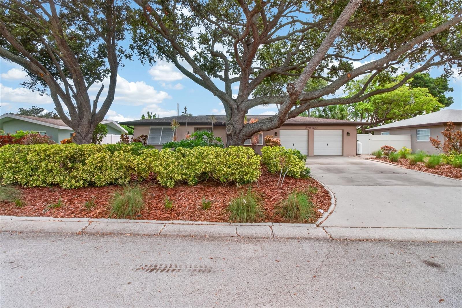 2012 RIPON DR - Photo 1