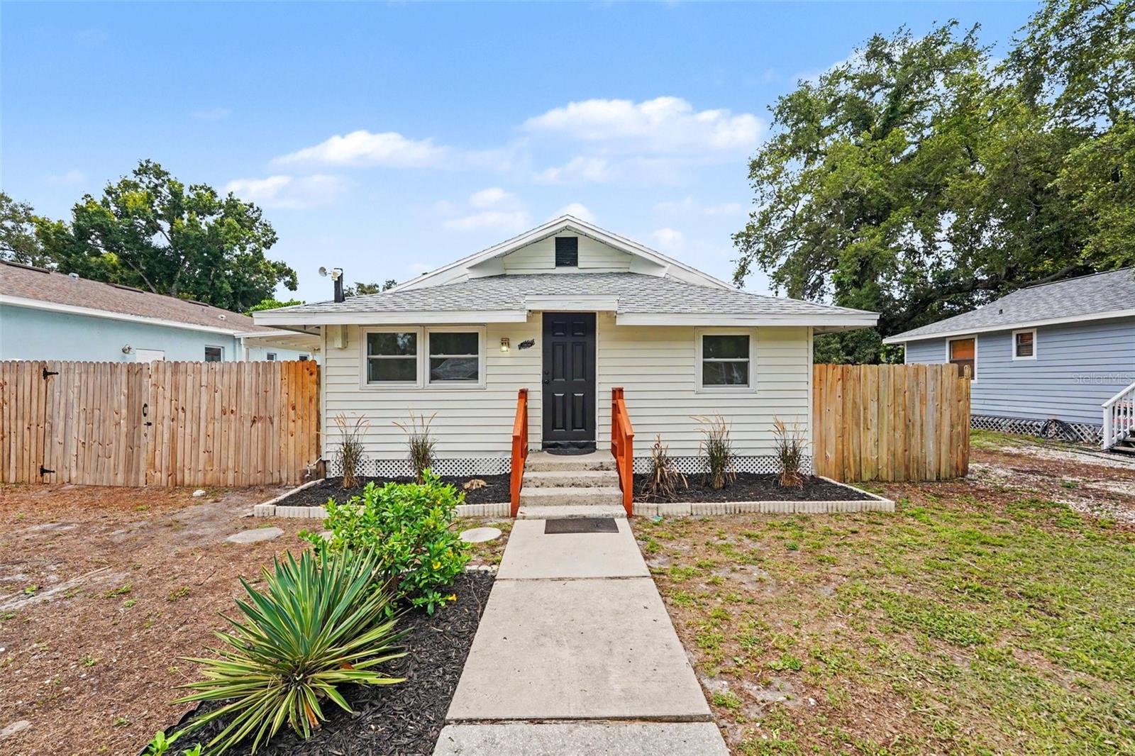 2850 59TH AVE N - Photo 1