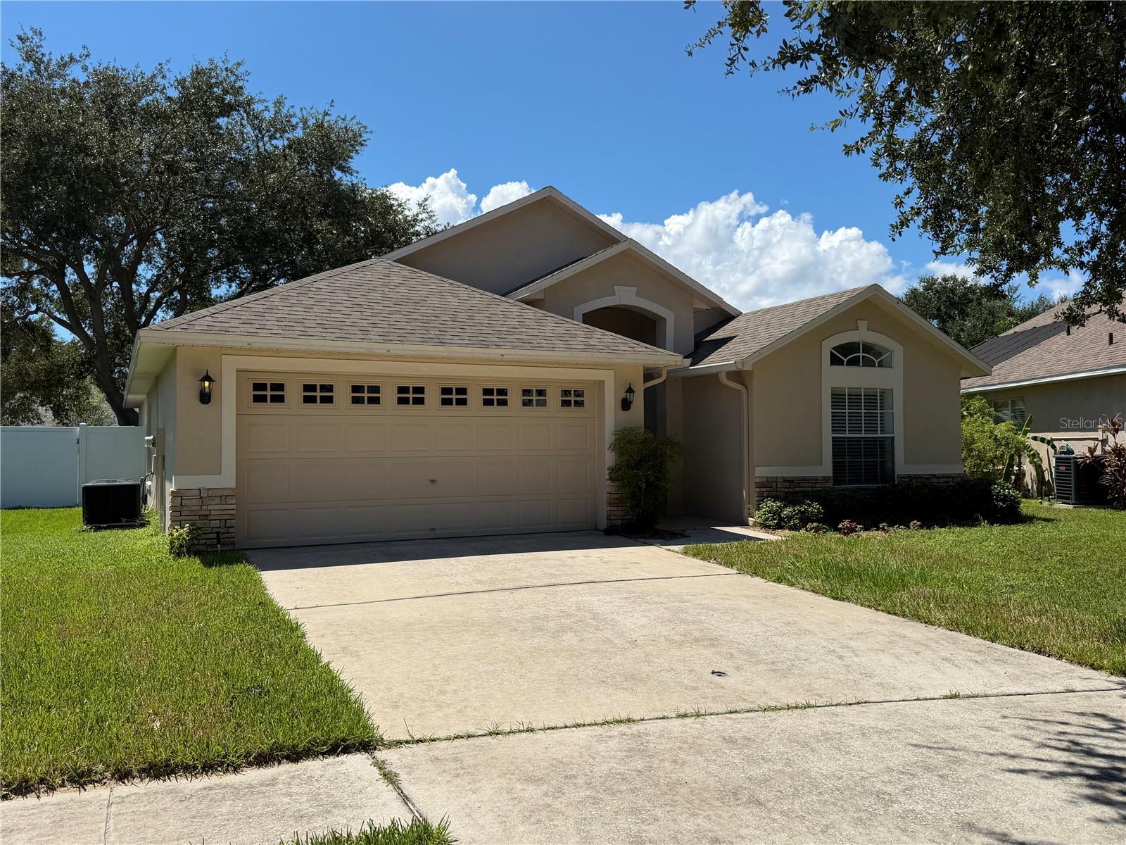 7016 JAMESTOWN MANOR DR - Photo 1