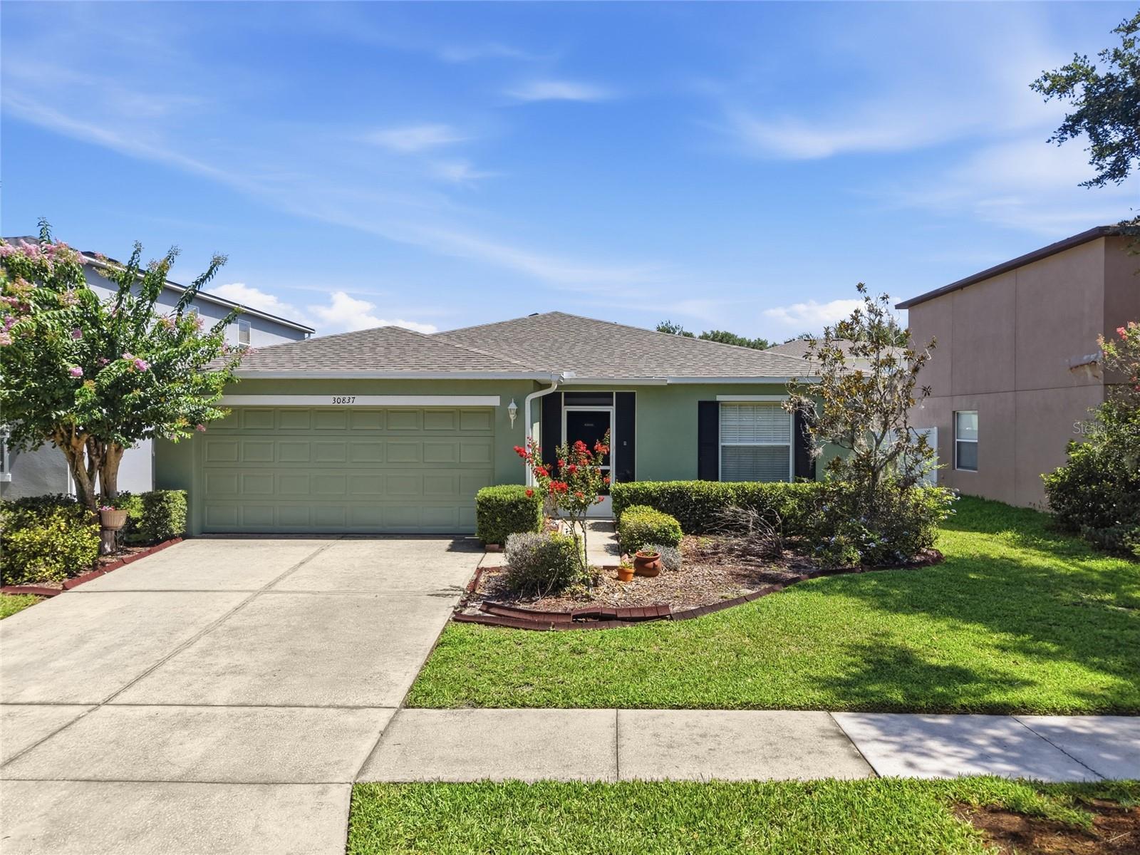 30837 SONNET GLEN DR - Photo 1