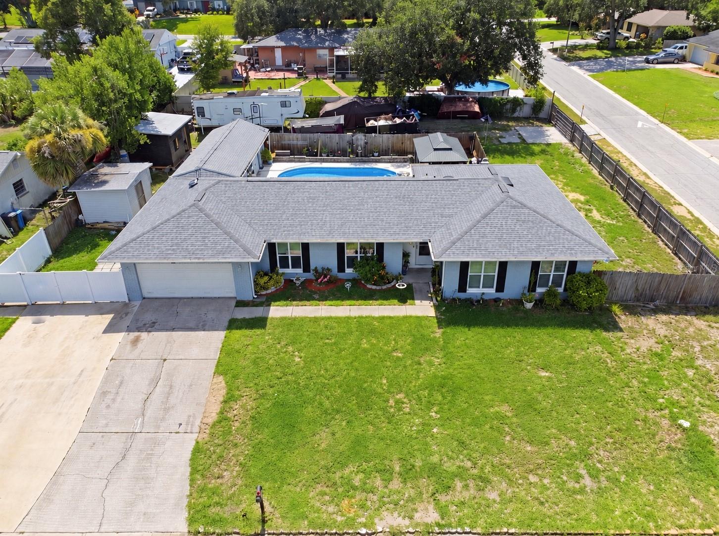 1124 KING ARTHUR CT - Photo 1