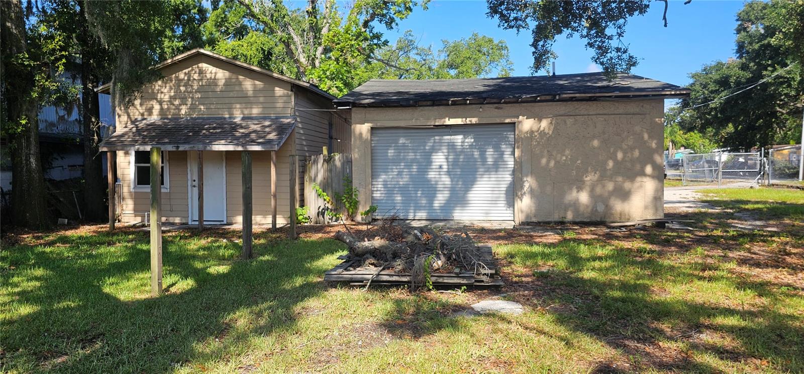 5910 N 40TH ST - Photo 1
