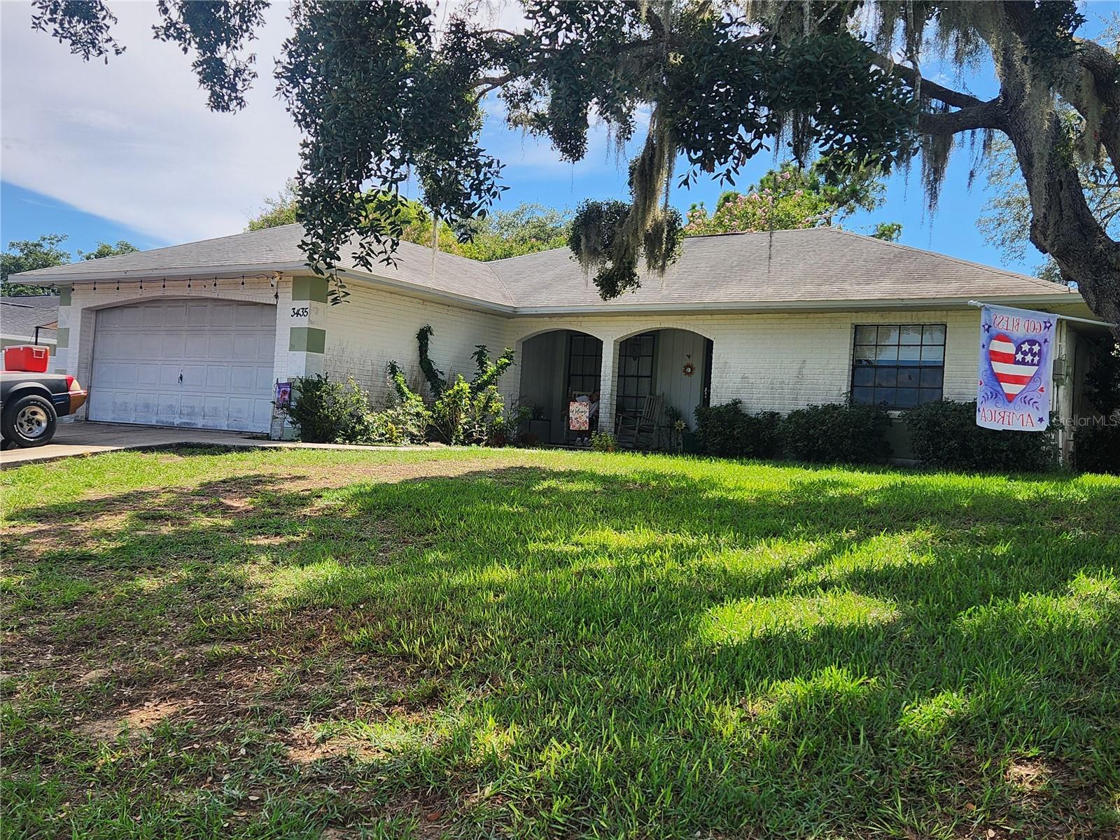 3435 CHARMWOOD AVE - Photo 1