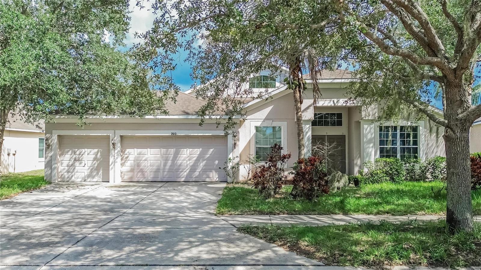 2613 YUKON CLIFF DR - Photo 1