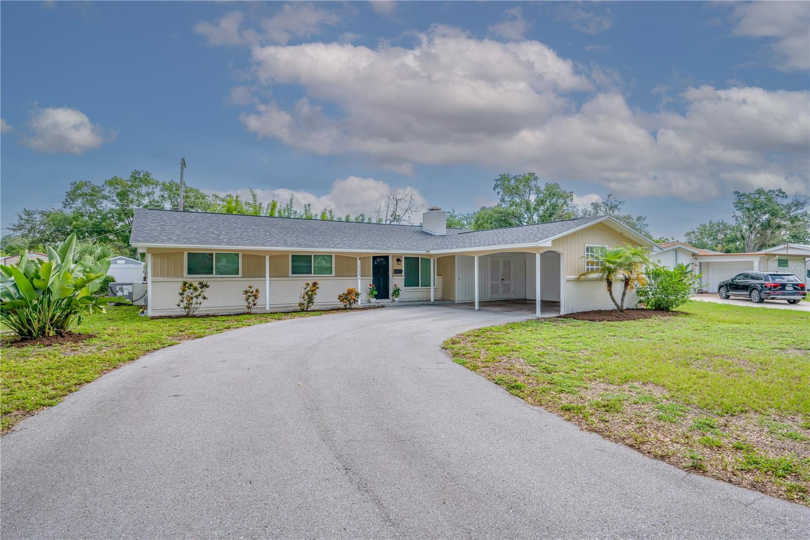 10509 ORANGE GROVE DR - Photo 1