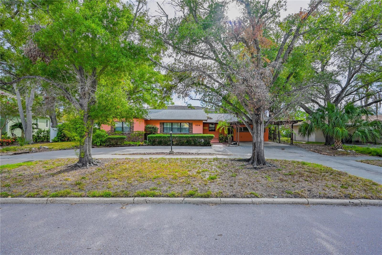 504 W DAVIS BLVD - Photo 1