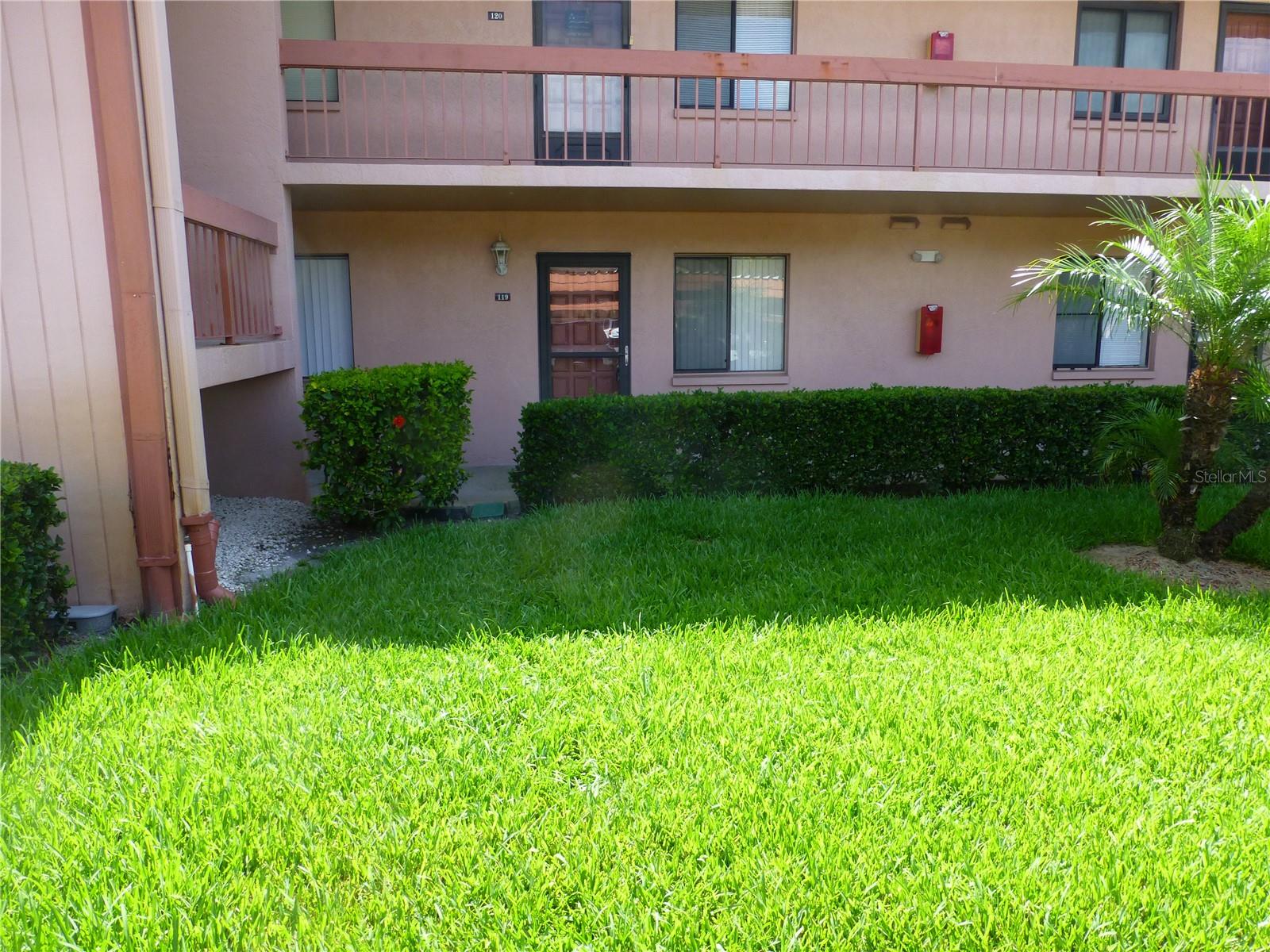 119 LAKESIDE DR #119 - Photo 1