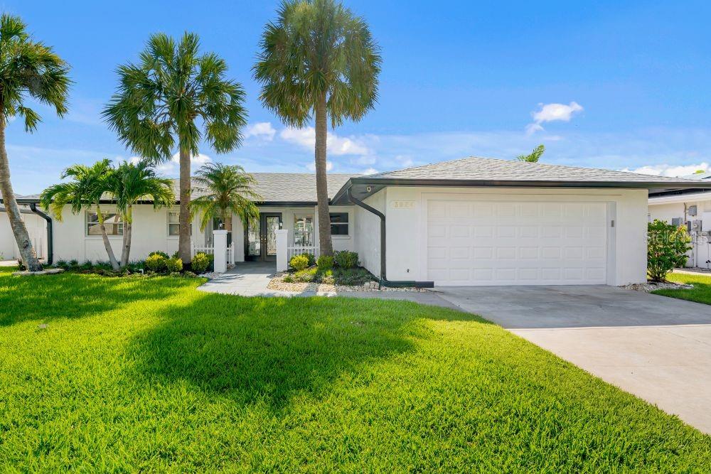 3924 VERSAILLES DR - Photo 1