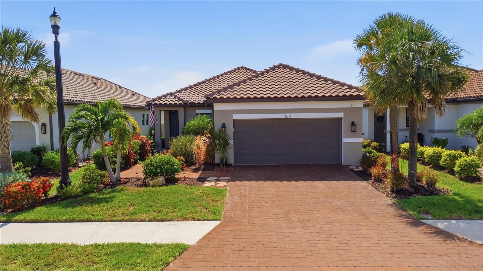 11115 DEVONBRIDGE DR - Photo 1