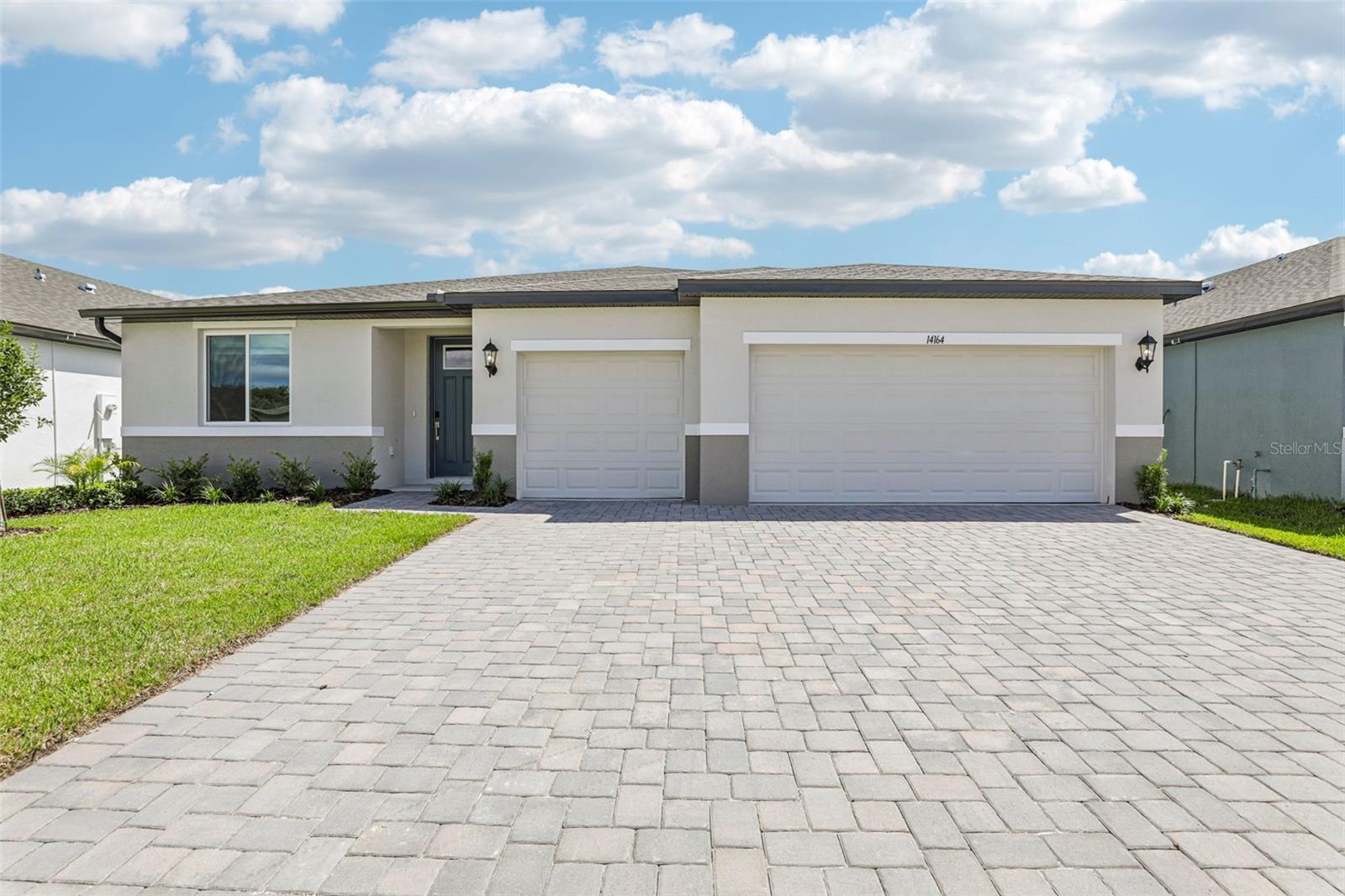 14164 HARVEST PINES LN - Photo 1