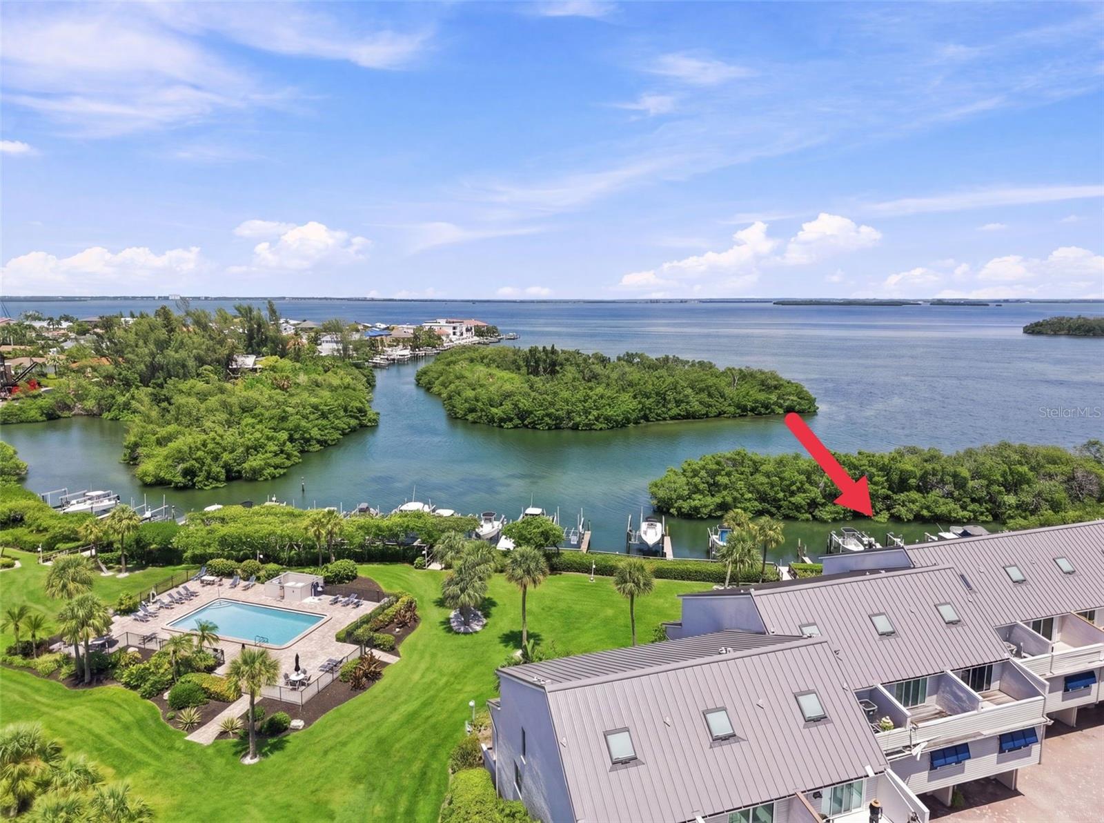 1375 PINELLAS BAYWAY S #39 - Photo 1